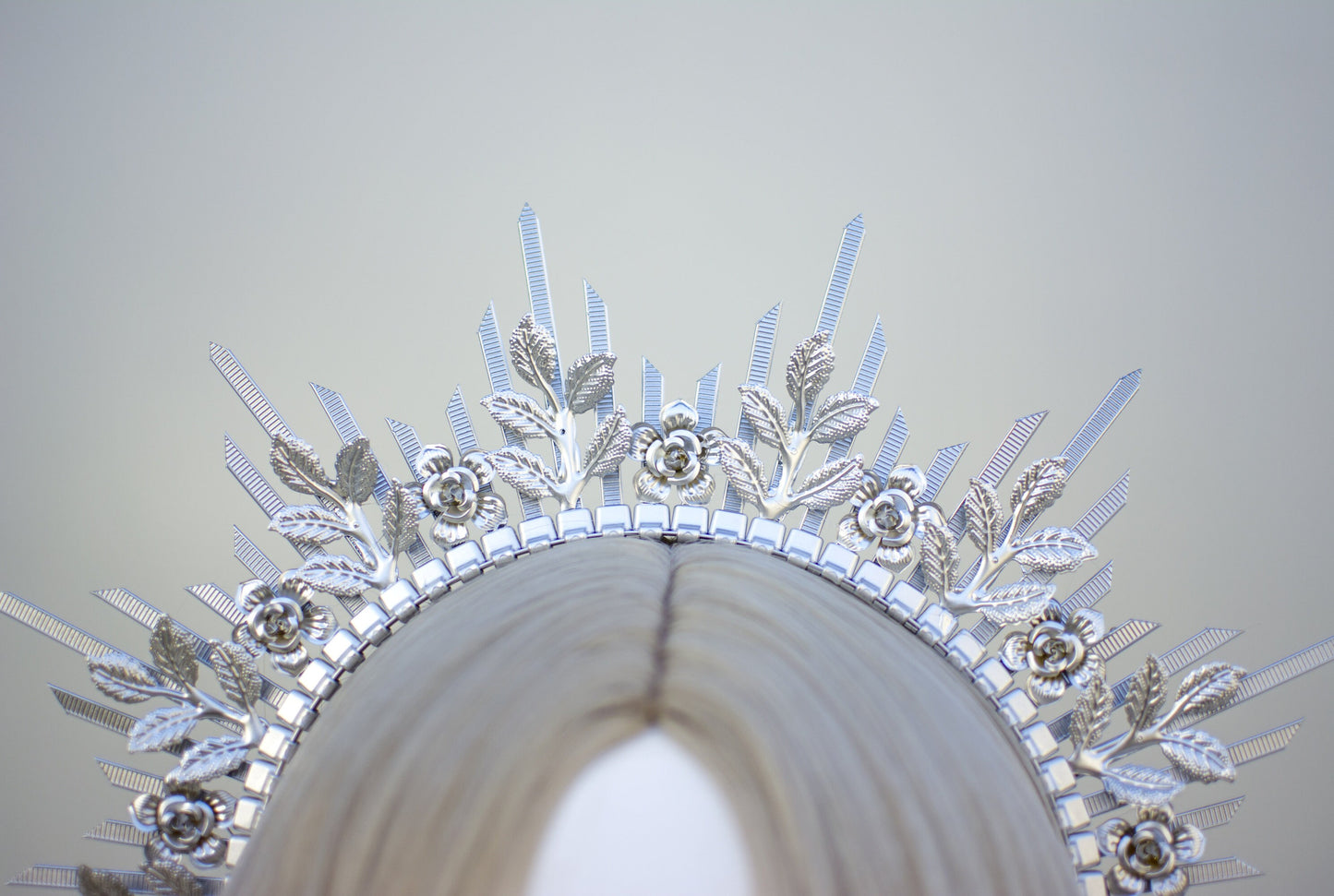 Halo crown, Halo Headband, Zip ties crown, Festival headpiece, Met Gala Crown, Sunburst Crown, Mary Crown, Silver Crown, Festival Fashion