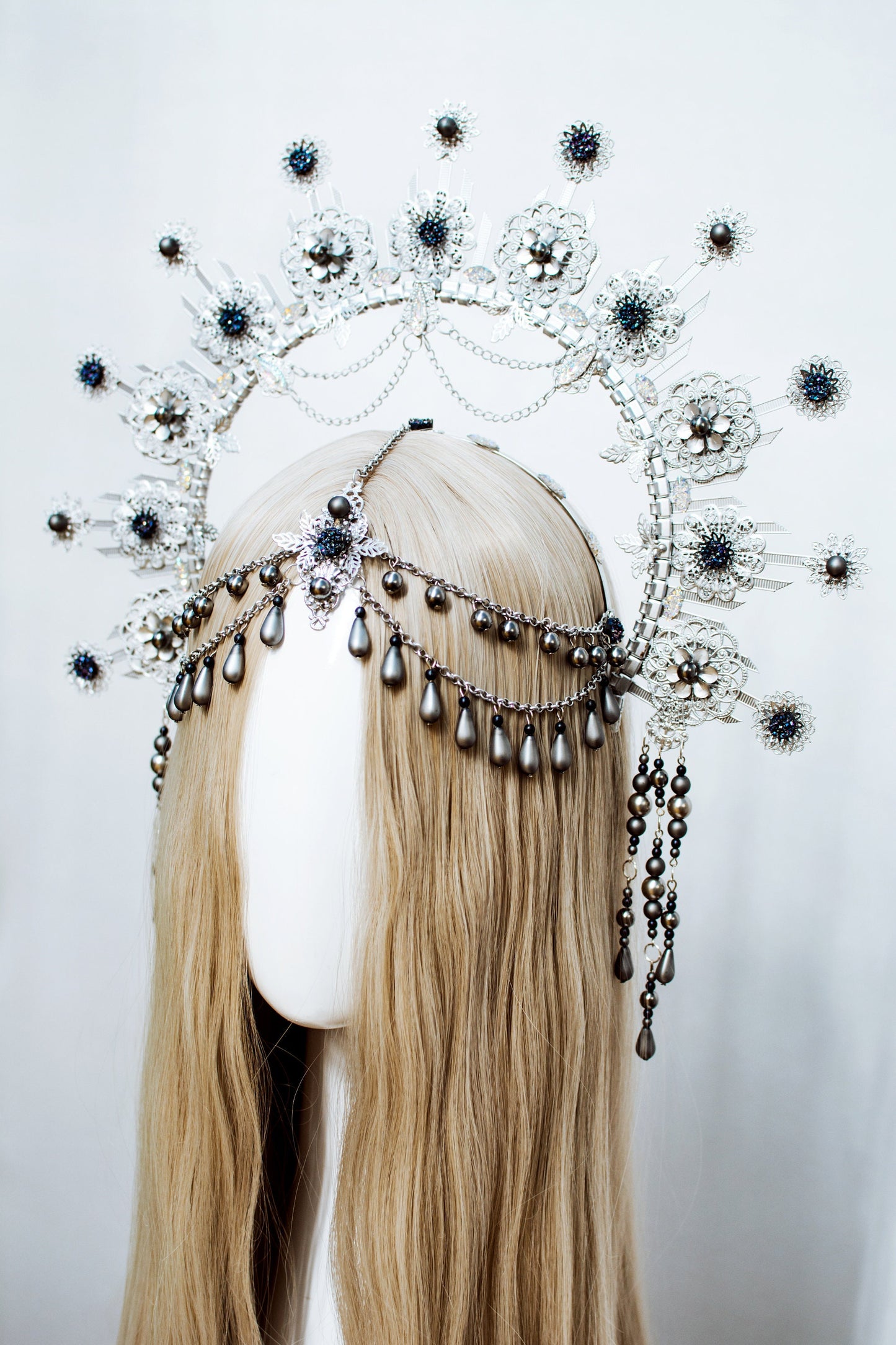 Silver Halo Crown, Halo Headpiece, Festival crown, Festival headpiece, Met Gala, Wedding Crown, Halo crown, Boho Wedding, Halo Headband