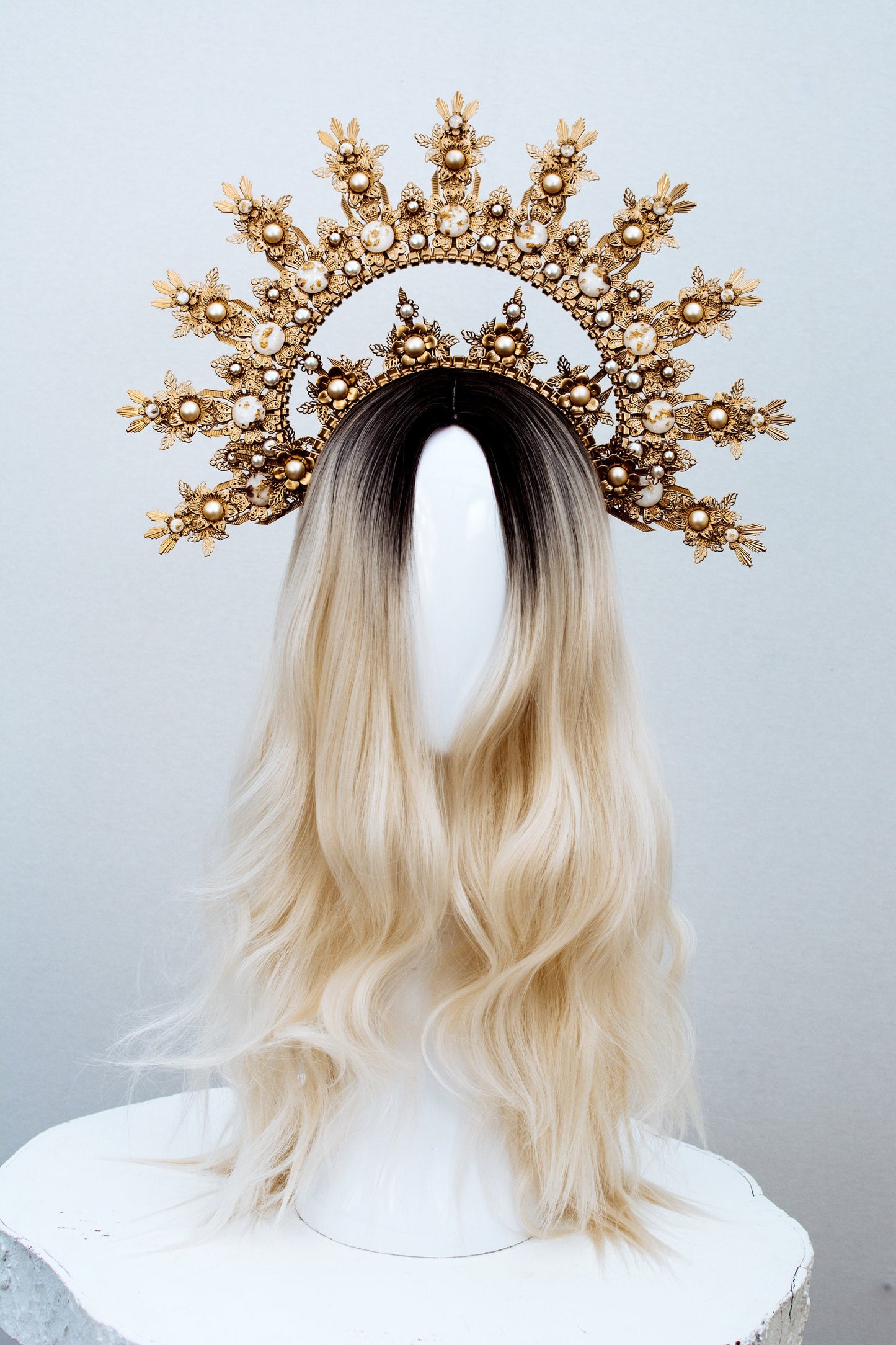 Gold Halo Crown, Halo Headpiece, Festival crown, Festival headpiece, Met Gala Crown, Wedding Crown, Halo crown, Boho Wedding, Halo Headband