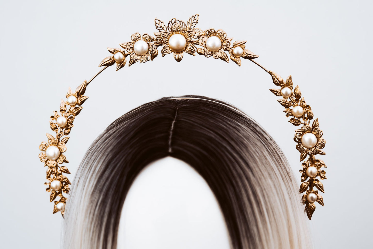 Boho Wedding, Gold Halo, Boho Wedding Crown, Wedding headpiece, Boho Wedding Tiara, Halo Crown, Flower Halo Crown