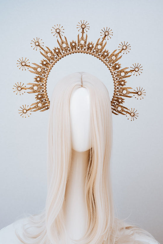 Gold Halo crown, Halo Headband, Halo headpiece, Wedding crown, Festival headpiece, Met Gala Crown, Sunburst Crown, Mary Crown, Boho Wedding