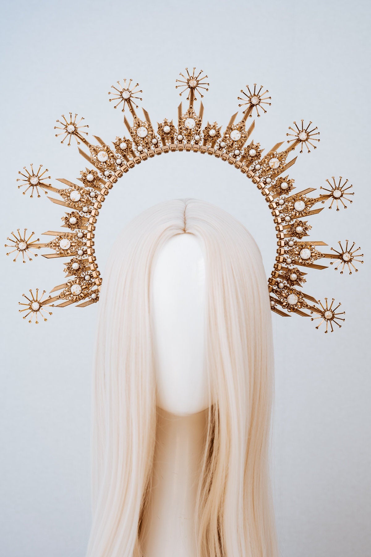 Gold Halo crown, Halo Headband, Halo headpiece, Wedding crown, Festival headpiece, Met Gala Crown, Sunburst Crown, Mary Crown, Boho Wedding