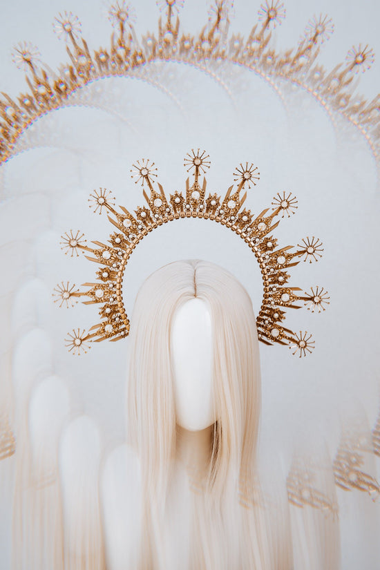 Gold Halo crown, Halo Headband, Halo headpiece, Wedding crown, Festival headpiece, Met Gala Crown, Sunburst Crown, Mary Crown, Boho Wedding