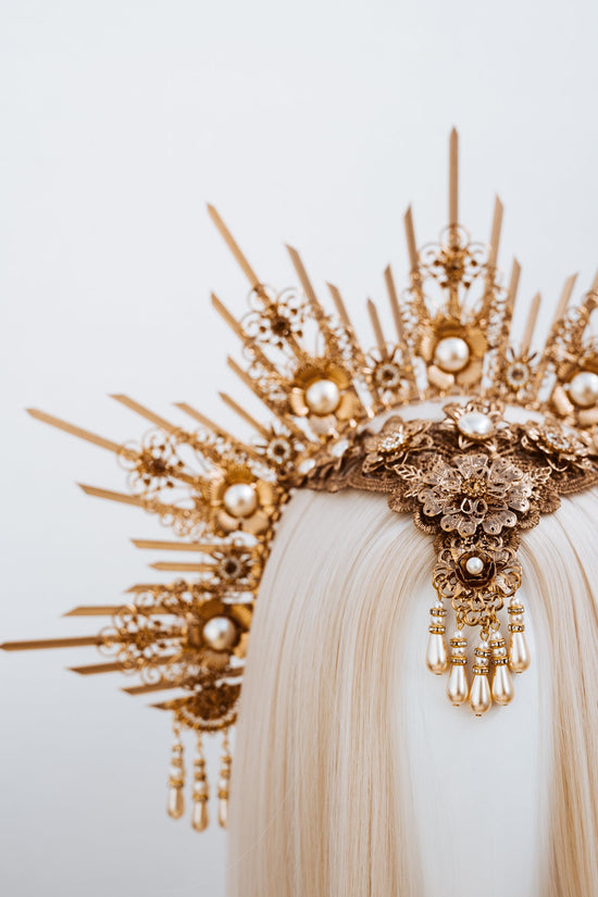 Halo Gold halo crown Jewellery Gold crown Flower crown Bridal headpiece Celestial jewellery Krone Crown Headdress Fairy crown Wedding crown