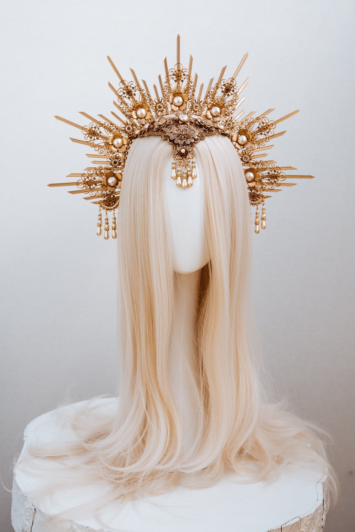 Halo Gold halo crown Jewellery Gold crown Flower crown Bridal headpiece Celestial jewellery Krone Crown Headdress Fairy crown Wedding crown