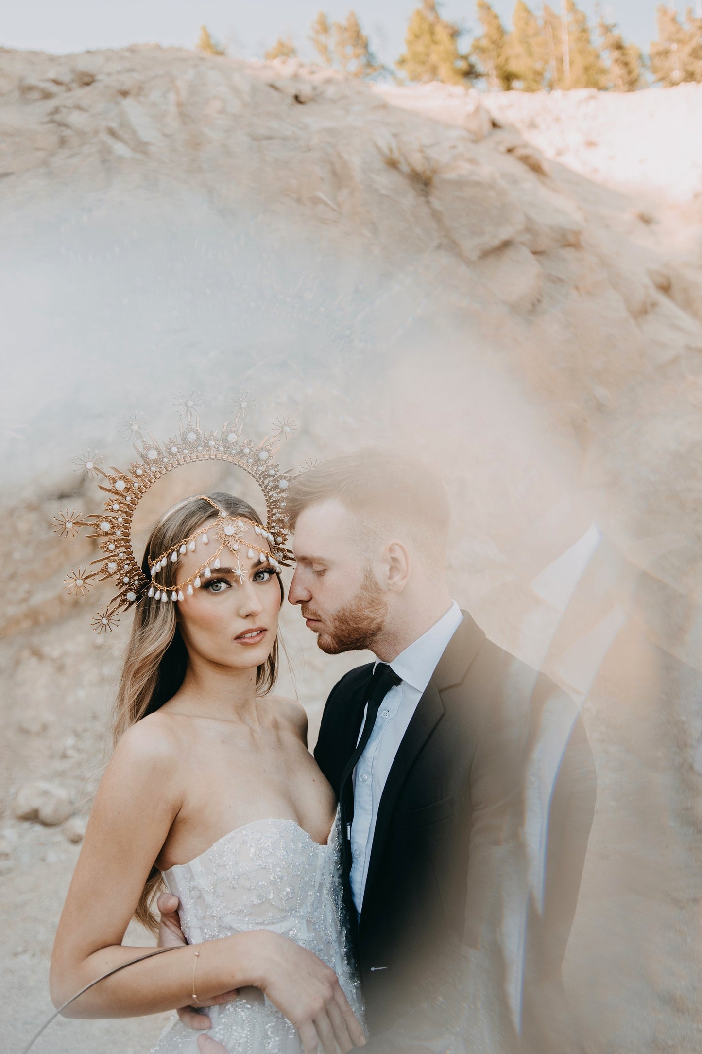 Gold halo crown, Dandelion flower crown, Flower crown, Gold crown, Wedding headpiece, Bridal crown, Burning man, Festival headband