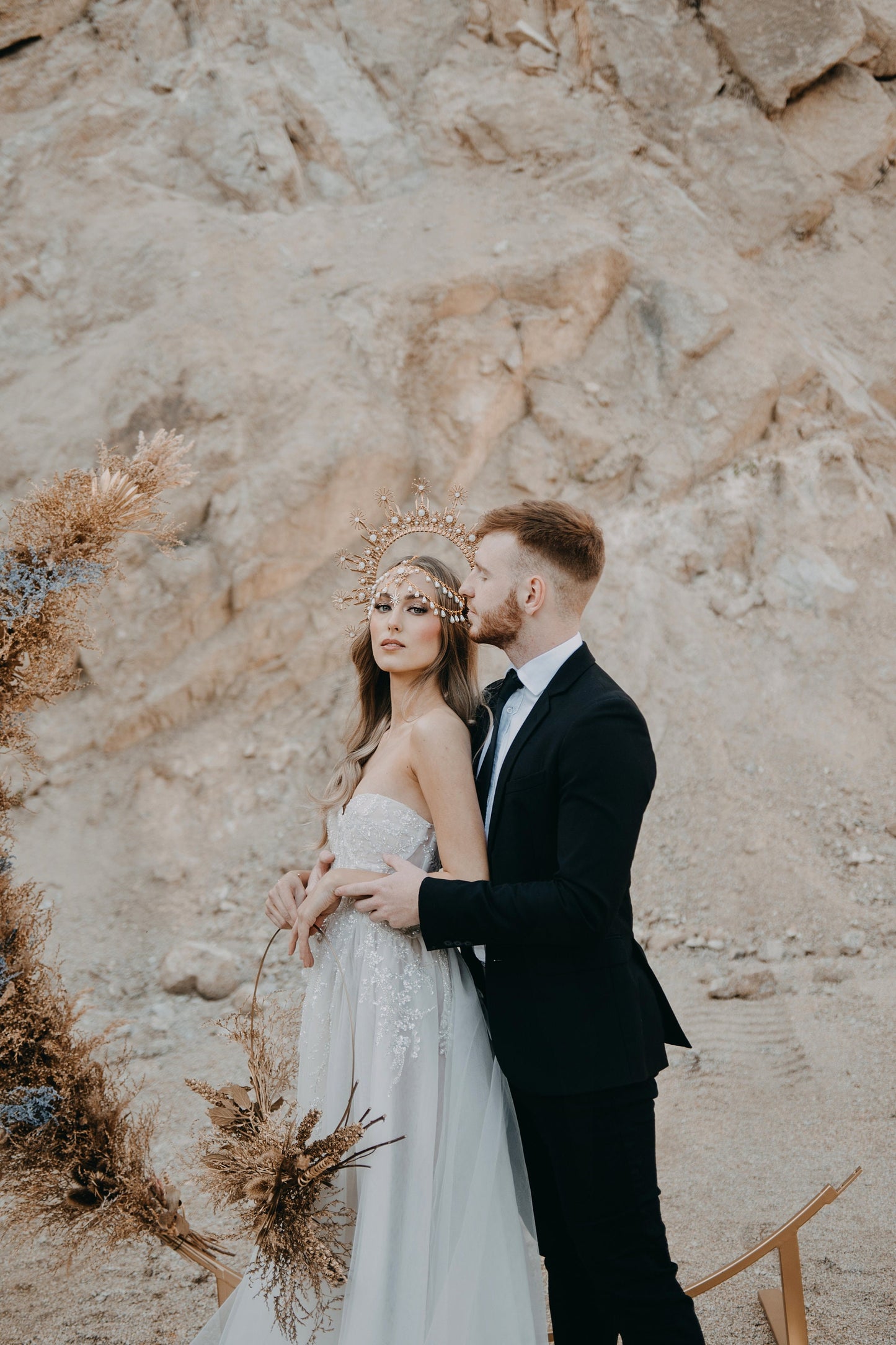 Gold halo crown, Dandelion flower crown, Flower crown, Gold crown, Wedding headpiece, Bridal crown, Burning man, Festival headband