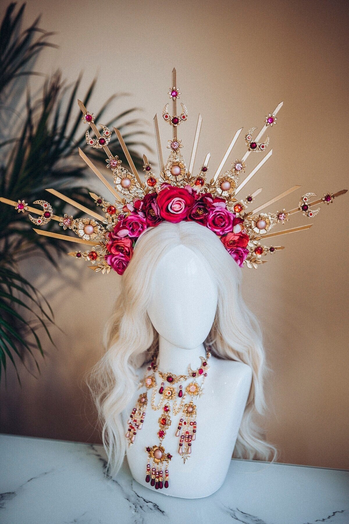 Flower Halo, Sun Jewellery, Moon child, Halo Headpiece, Halo Crown, Halo Headlights, Crown, Celestial, Headpiece, Pregnancy Photo, Goddess