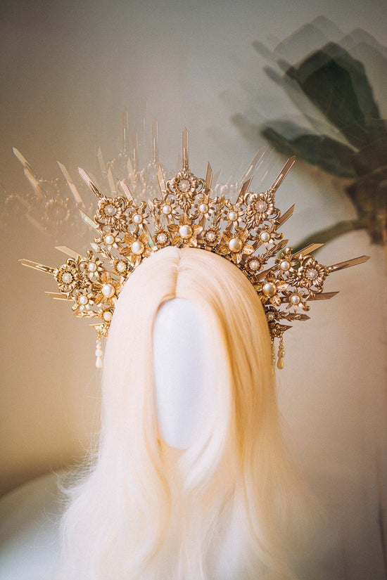 Beige Halo Crown, Halo, Halo Crown, Halo Headpiece, Halo Headband, Halo Headlights, Crown, Gold Halo, Headpiece, Wedding Crown, Headband