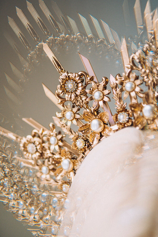 Beige Halo Crown, Halo, Halo Crown, Halo Headpiece, Halo Headband, Halo Headlights, Crown, Gold Halo, Headpiece, Wedding Crown, Headband