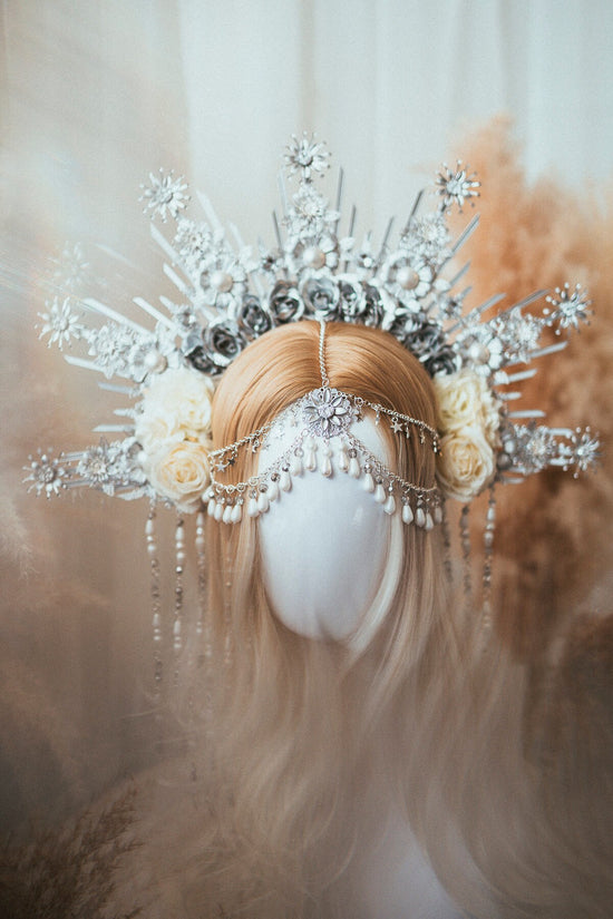 Silver Halo crown, Halo Headpiece, Silver tiara, Festival headpiece, Met Gala Crown, Wedding Crown, Flower crown, Mary Crown, Boho Crown