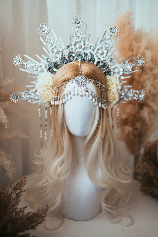 Silver Halo crown, Halo Headpiece, Silver tiara, Festival headpiece, Met Gala Crown, Wedding Crown, Flower crown, Mary Crown, Boho Crown