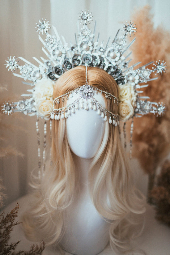 Silver Halo crown, Halo Headpiece, Silver tiara, Festival headpiece, Met Gala Crown, Wedding Crown, Flower crown, Mary Crown, Boho Crown