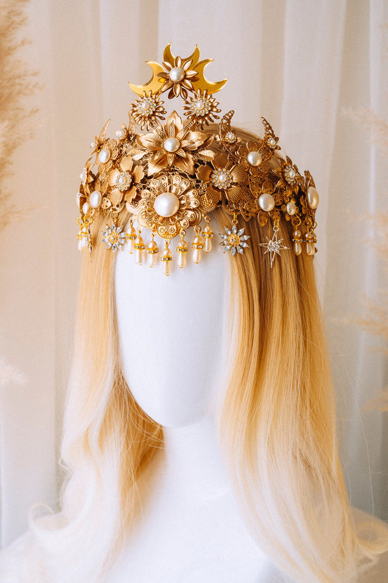 Gold Moon Crown, Halo Crown, Headpiece, Moon Child Headband, Halo Headlights, Boho Crown, Gold Halo, Moon Jewelry, Wedding Crown, Headband