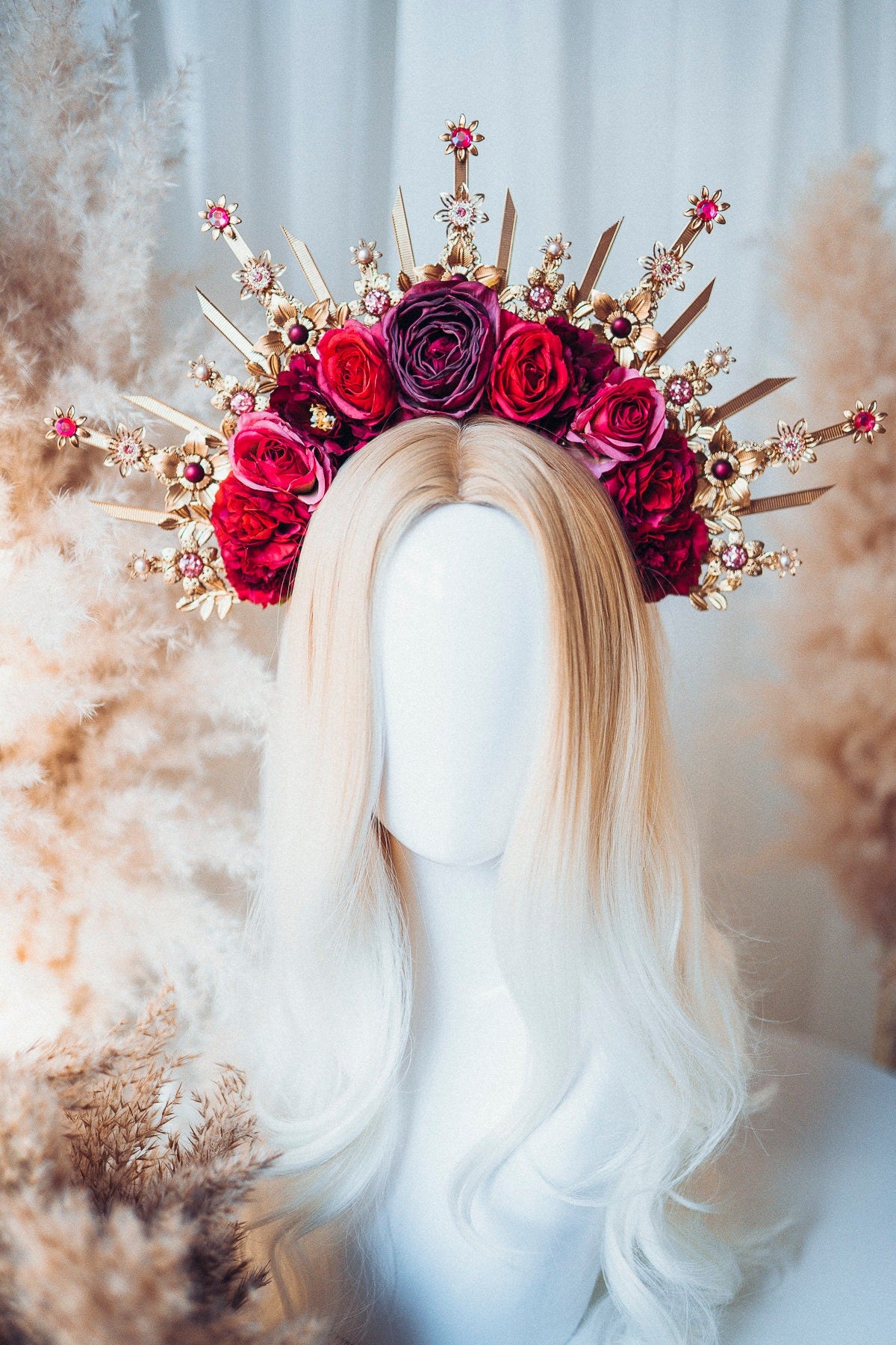 Flower Halo, Sun Jewellery, Moon child, Halo Headpiece, Halo Crown, Halo Headlights, Crown, Celestial, Headpiece, Pregnancy Photo, Goddess