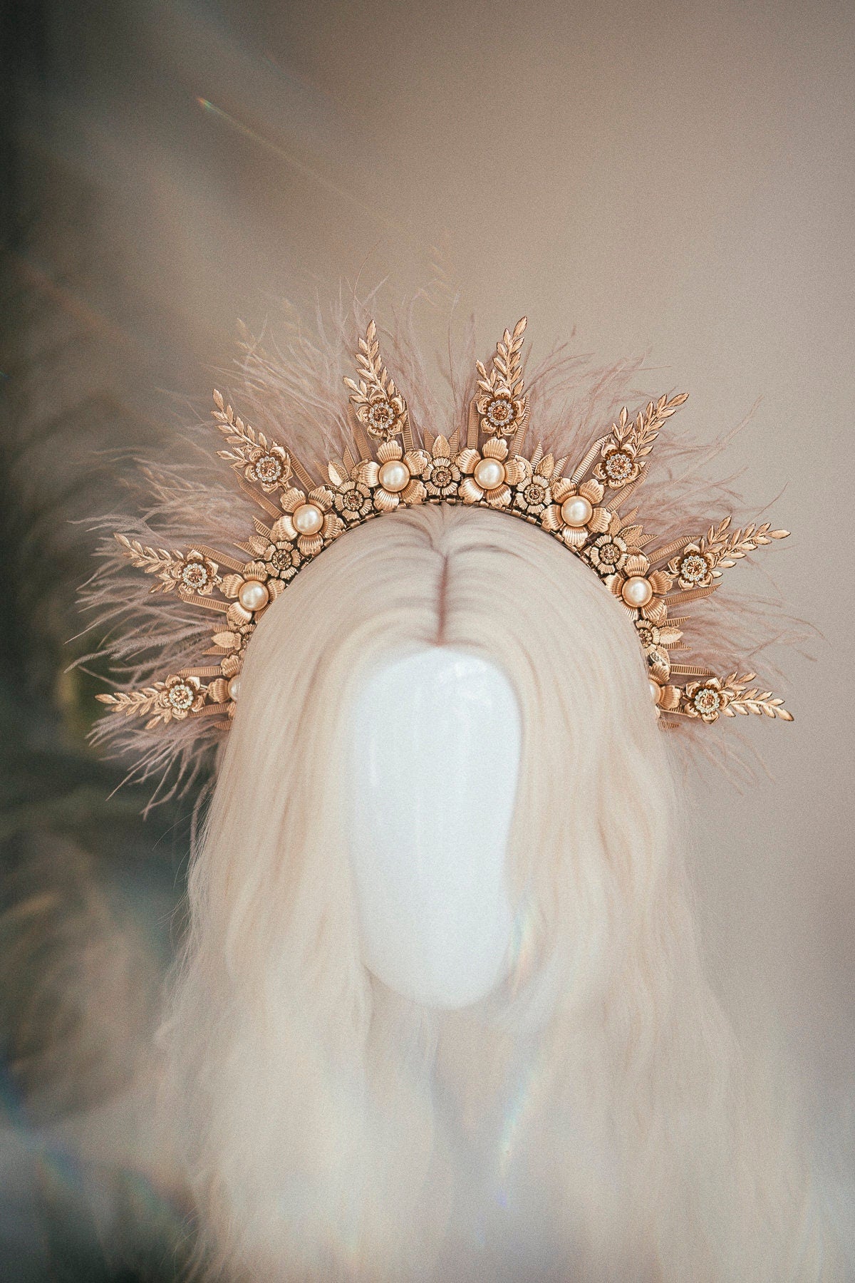 Champagne Halo Crown, Halo Headpiece, Festival crown, Festival headpiece, Summer Outfit, Wedding Crown, Halo crown, Boho Wedding, Beige Halo