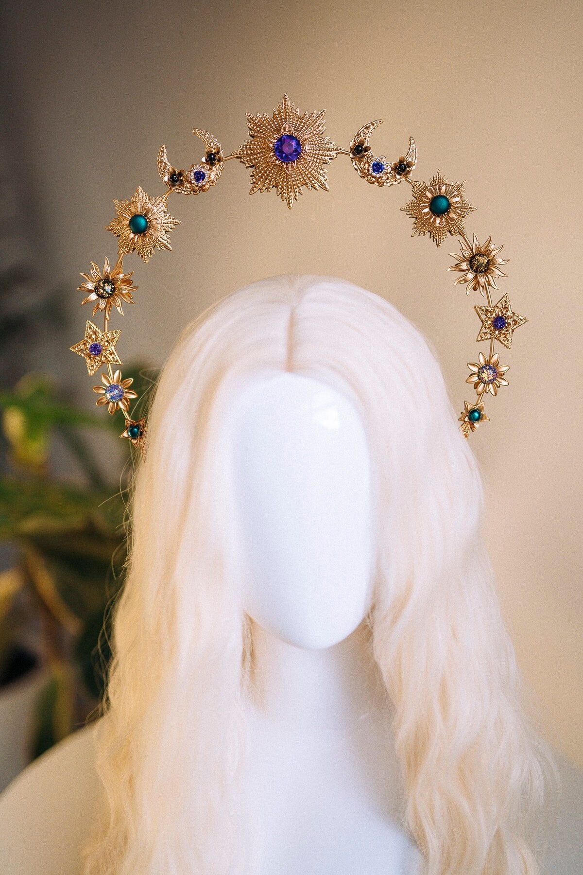 Moon halo crown, Halo headpiece, Festival crown, Festival headpiece, Moon Crown, Wedding Crown, Halo crown, Halloween costume, Moon jewelry