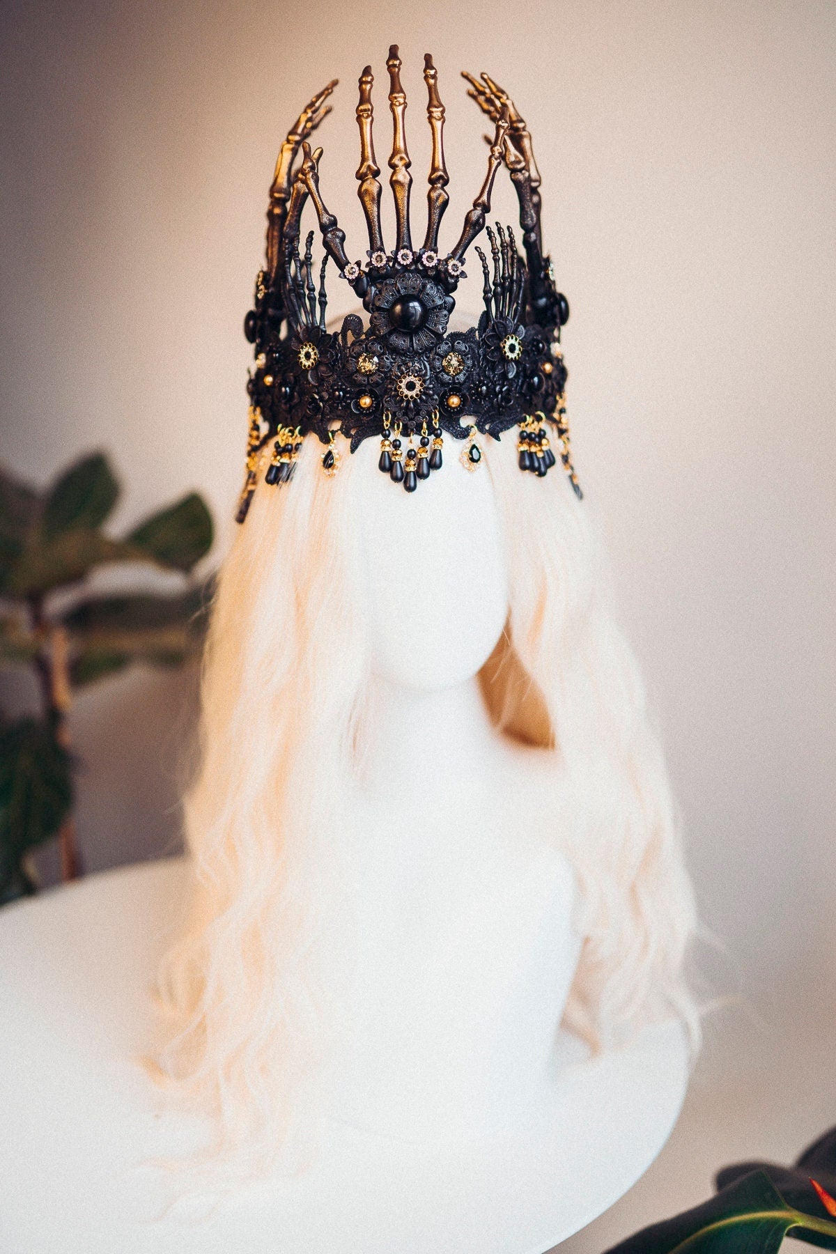 Halloween costume, Halloween headband, Halloween headpiece, Day of the Dead, La Catrina crown, Sugar skull, Skull crown, Gold flower crown