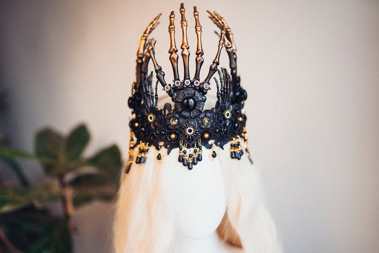 Halloween costume, Halloween headband, Halloween headpiece, Day of the Dead, La Catrina crown, Sugar skull, Skull crown, Gold flower crown