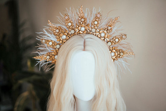 Beige Halo Crown, Halo Headpiece, Festival crown, Festival headpiece, Summer Outfit, Wedding Crown, Halo crown, Boho Wedding, Halo Headband