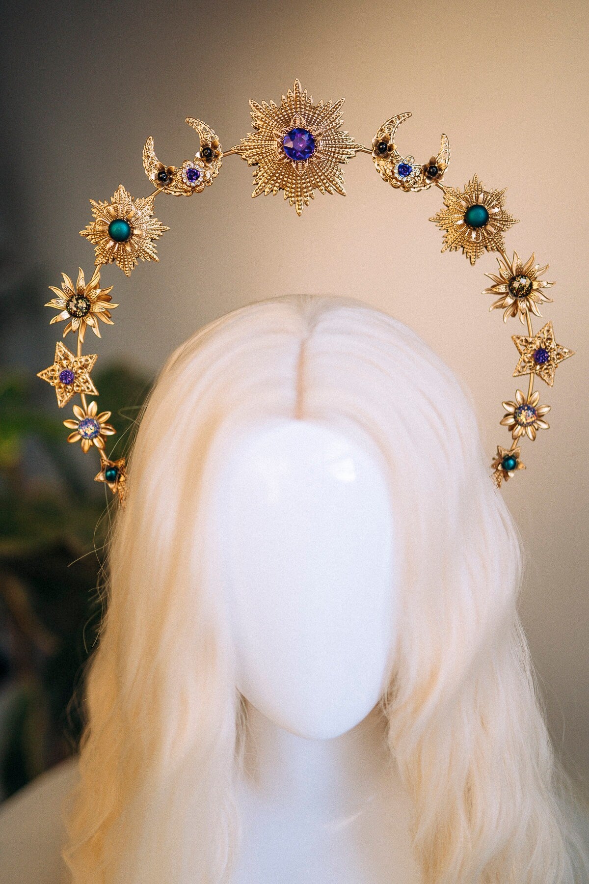 Moon halo crown, Halo headpiece, Festival crown, Festival headpiece, Moon Crown, Wedding Crown, Halo crown, Halloween costume, Moon jewelry