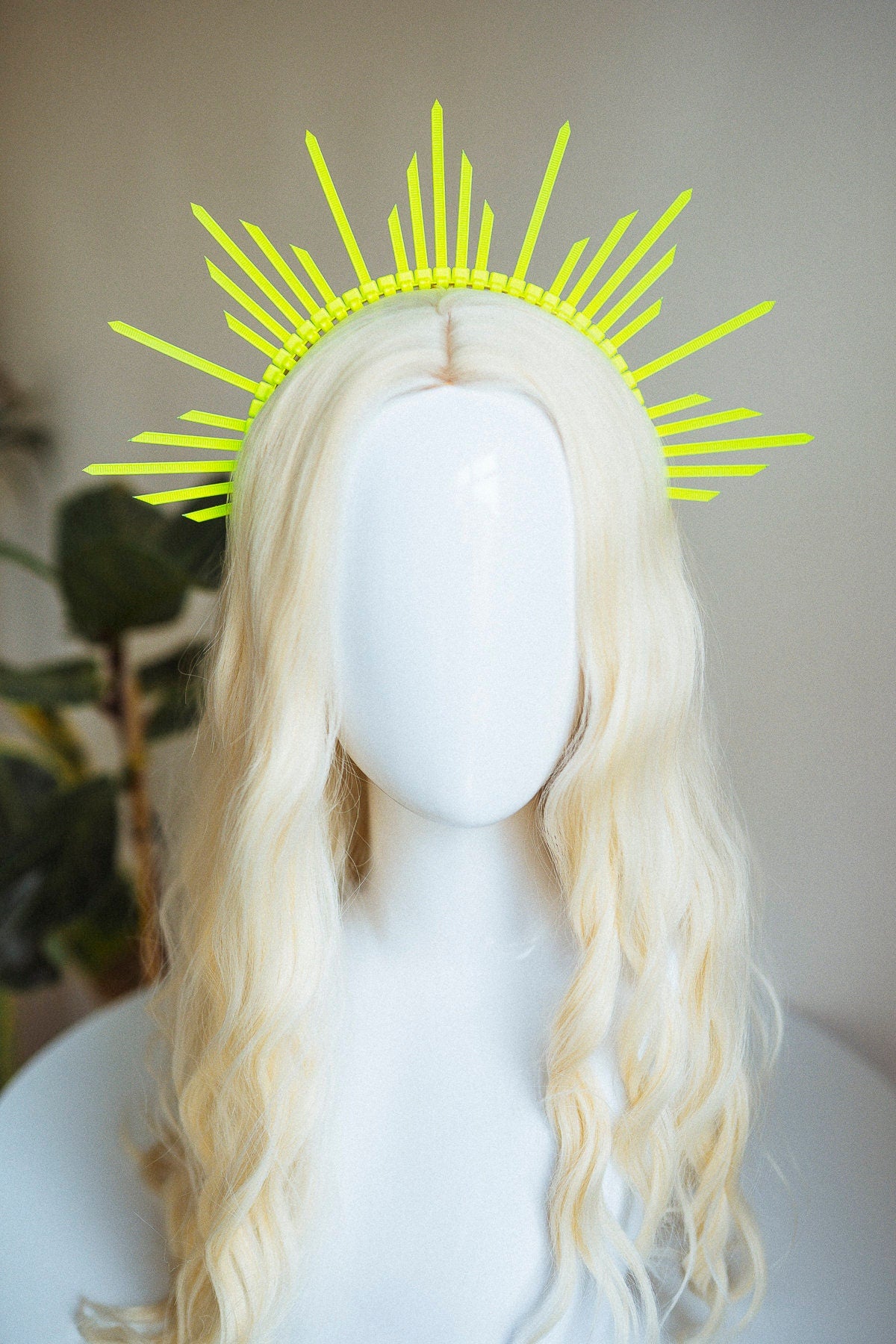 Neon Yellow Halo Crown, Halo Headpiece, Festival crown, Burning man, Zip ties crown, Halo crown, Halo Headband, Festival Fashion,Rave outfit