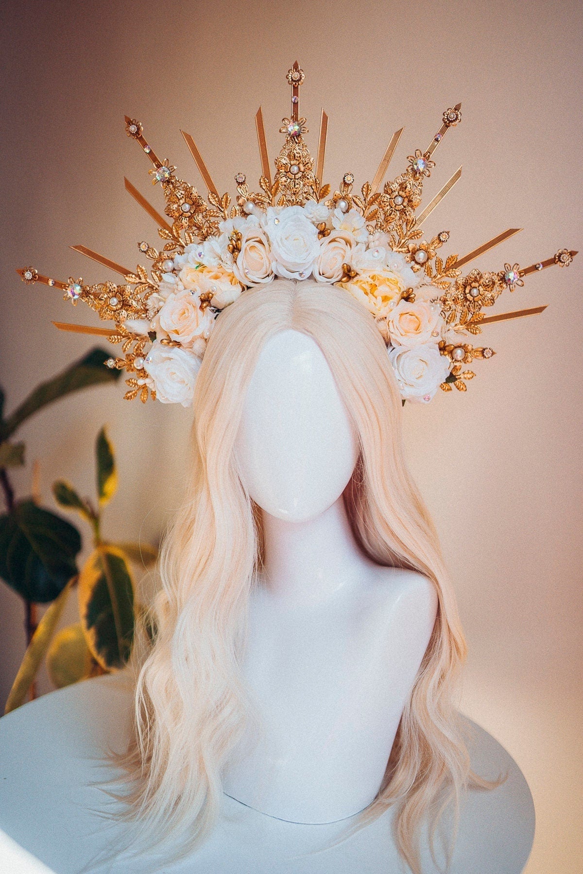 Flower halo crown, Beige flower crown, Halo headpiece, Bridal crown, Wedding headpiece, Goddess crown, Bridal headpiece, Wedding crown