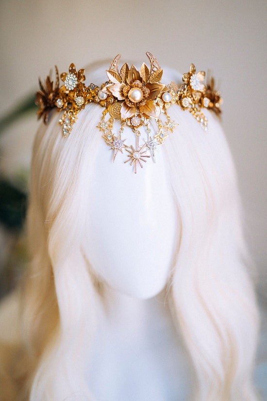 Bridal crown, Celestial crown, Gold crown, Fairy Crown, Wedding crown, Bridal headpiece, Bridal crown, Silver tiara, Goddess crown, Boho