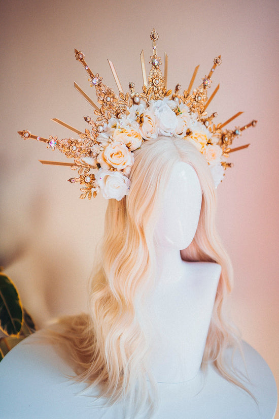 Flower halo crown, Beige flower crown, Halo headpiece, Bridal crown, Wedding headpiece, Goddess crown, Bridal headpiece, Wedding crown