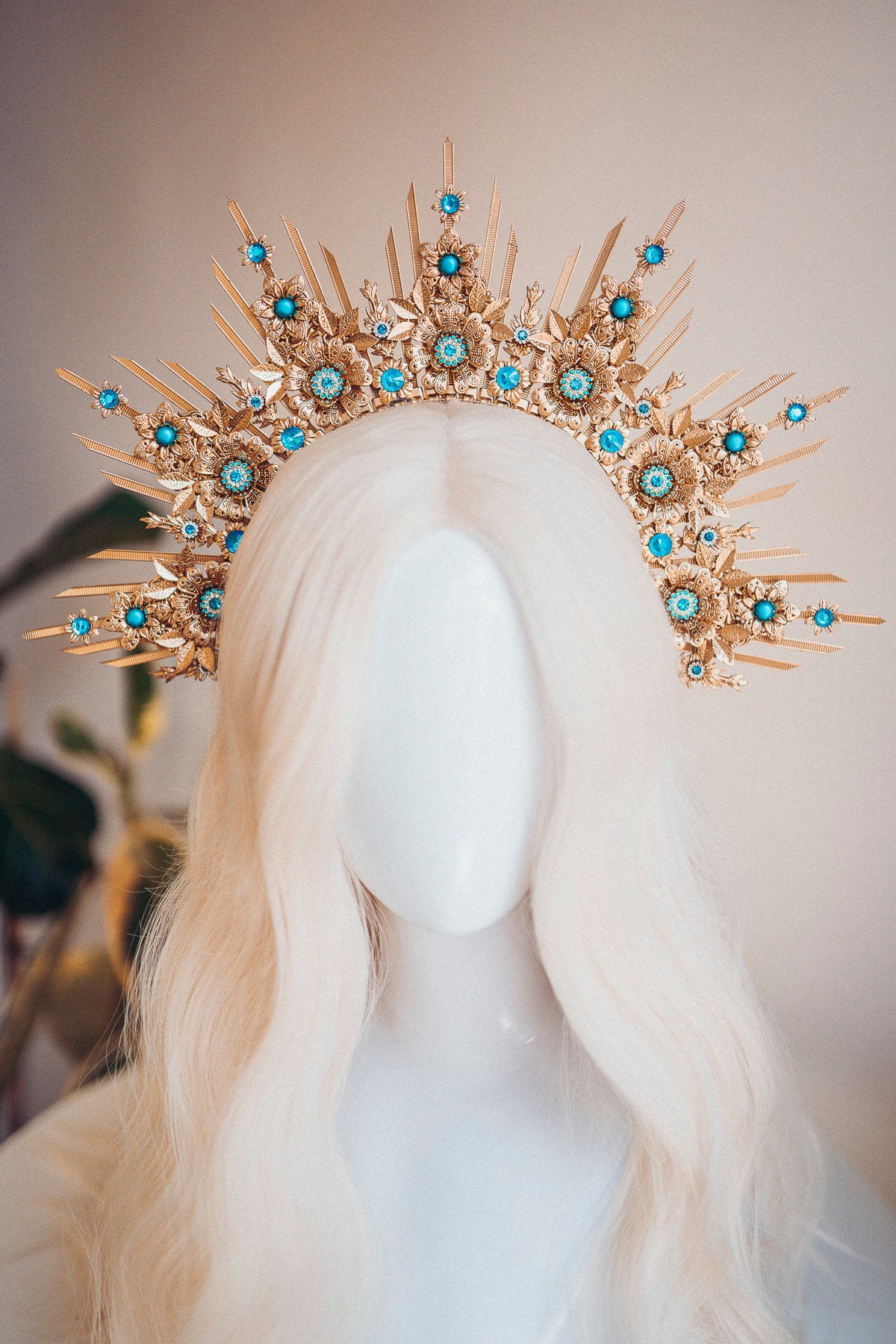 Gold Halo Crown, Halo Headpiece, Festival crown, Festival headpiece, Turquoise Halo, Wedding Crown, Halo crown, Boho Wedding, Halo Headband