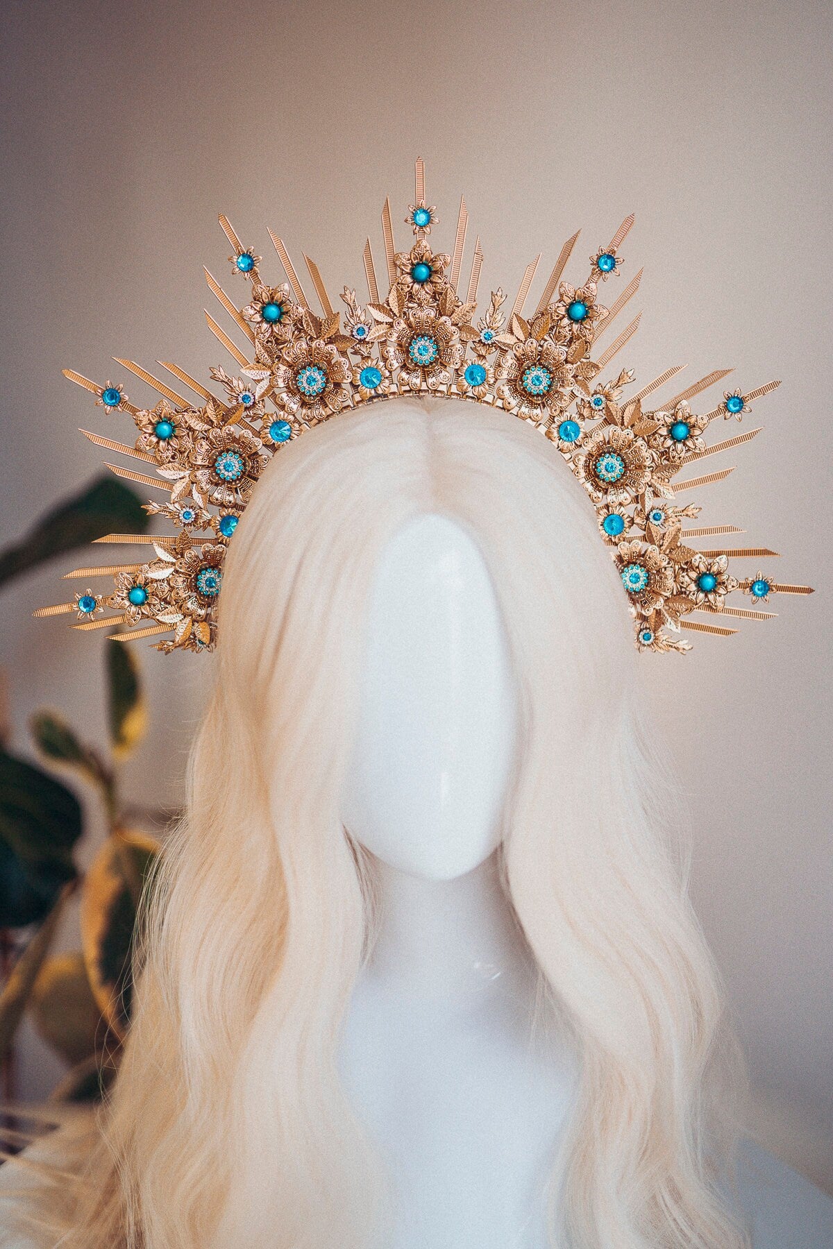 Gold Halo Crown, Halo Headpiece, Festival crown, Festival headpiece, Turquoise Halo, Wedding Crown, Halo crown, Boho Wedding, Halo Headband