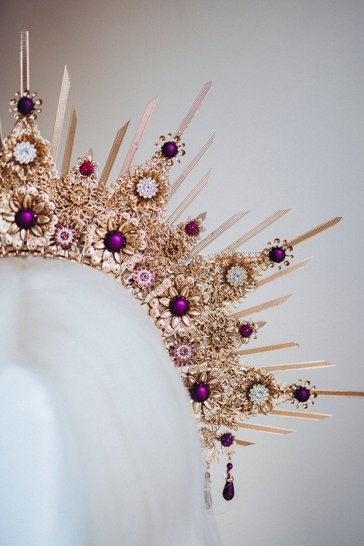 Gold Halo Crown, Halo Headpiece, Festival crown, Festival headpiece, Burgundy Halo, Wedding Crown, Halo crown, Boho Wedding, Halo Headband