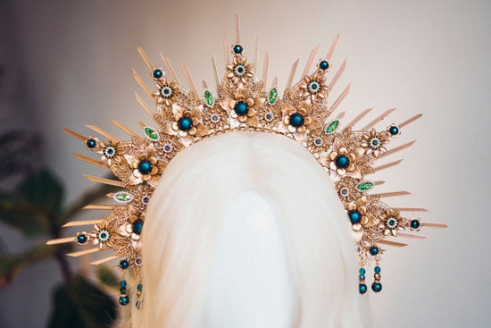 Gold Halo Crown, Halo Headpiece, Festival headpiece, Emerald crown, Wedding Crown, Halo crown, Bridal headpiece, Halo Headband