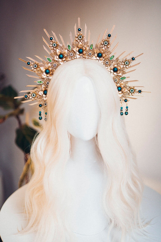 Gold Halo Crown, Halo Headpiece, Festival headpiece, Emerald crown, Wedding Crown, Halo crown, Bridal headpiece, Halo Headband