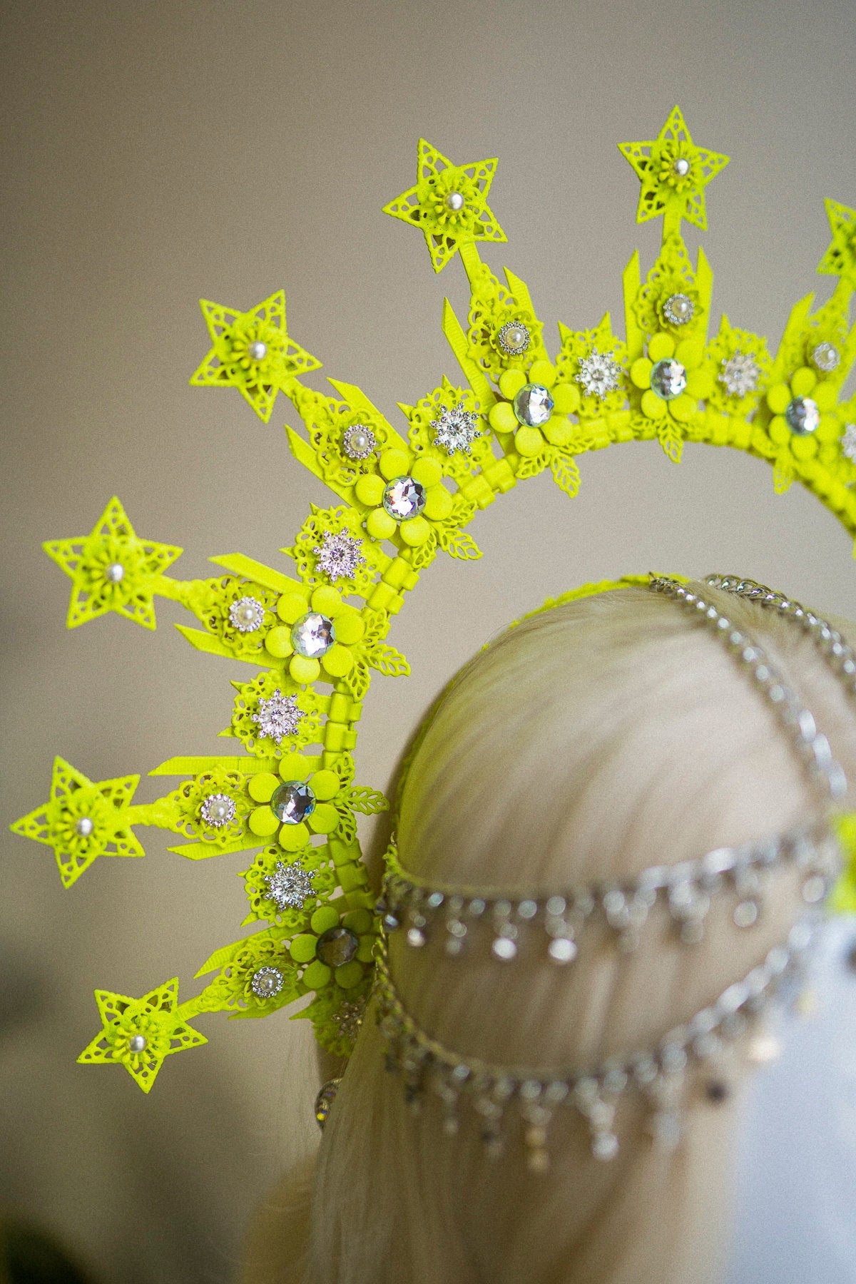 Neon Yellow Halo Crown, Halo Headpiece, Festival crown, Burning man, Zip ties crown, Halo crown, Halo Headband, Festival Fashion,Rave outfit