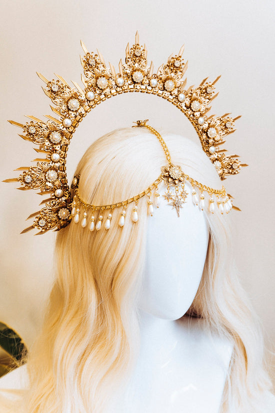 Gold Halo Crown, Halo Headpiece, Festival crown, Festival headpiece, Beige Halo, Wedding Crown, Halo crown, Boho Wedding, Halo Headband