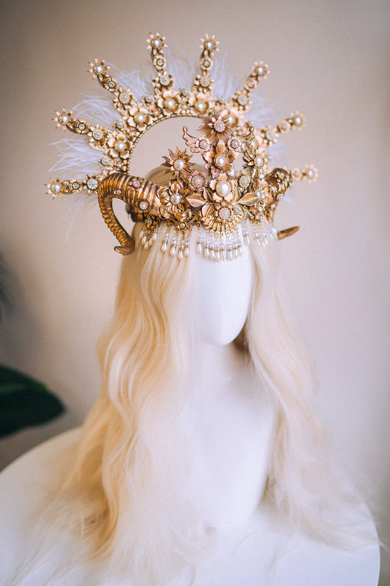 Aries crown Zodiac Signs Halo Crown Halo krone Angel headpiece Wedding Crown Halloween costume Horns crown Maternity Photo props Burning man