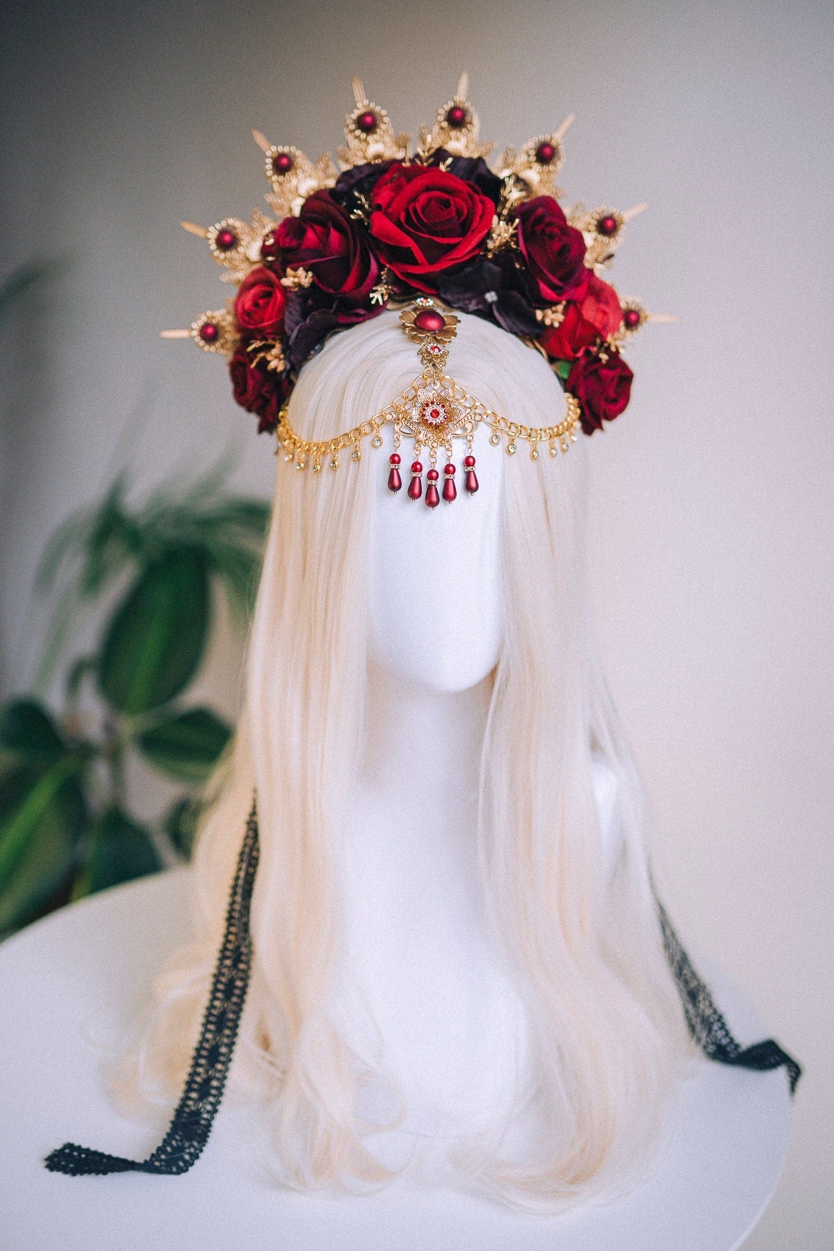 Flower Halo Crown, Halo Headpiece, Halo Crown, Halo Headlights, Flower Crown, Celestial, Headpiece, Pregnancy Photo, Goddess, Red Roses