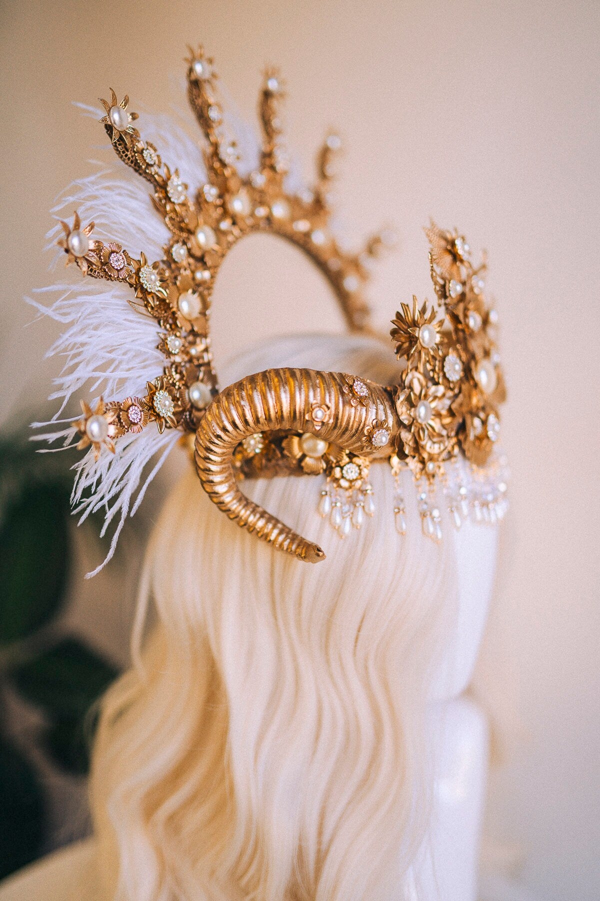 Aries crown Zodiac Signs Halo Crown Halo krone Angel headpiece Wedding Crown Halloween costume Horns crown Maternity Photo props Burning man