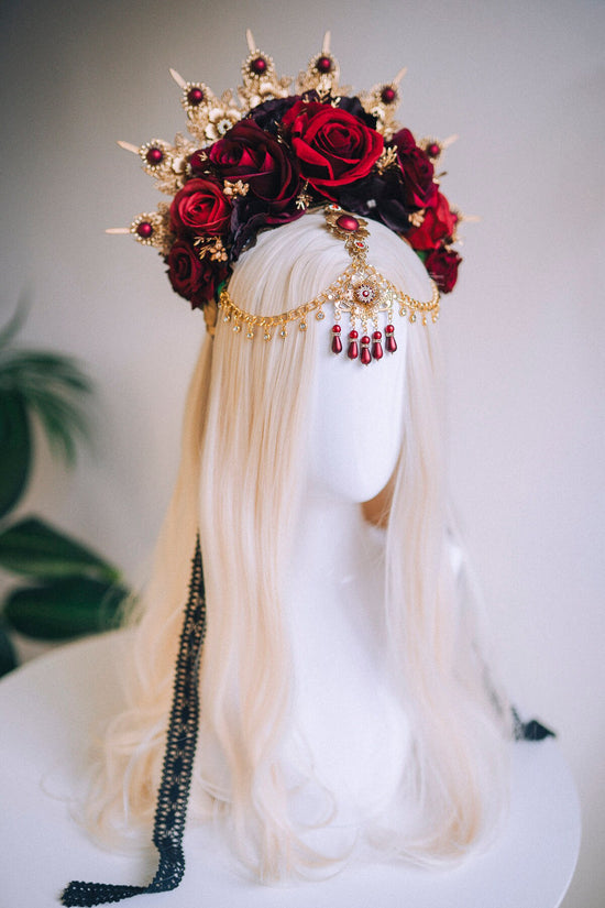 Flower Halo Crown, Halo Headpiece, Halo Crown, Halo Headlights, Flower Crown, Celestial, Headpiece, Pregnancy Photo, Goddess, Red Roses