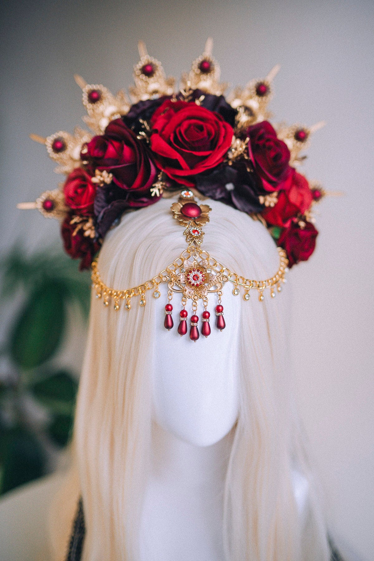 Flower Halo Crown, Halo Headpiece, Halo Crown, Halo Headlights, Flower Crown, Celestial, Headpiece, Pregnancy Photo, Goddess, Red Roses