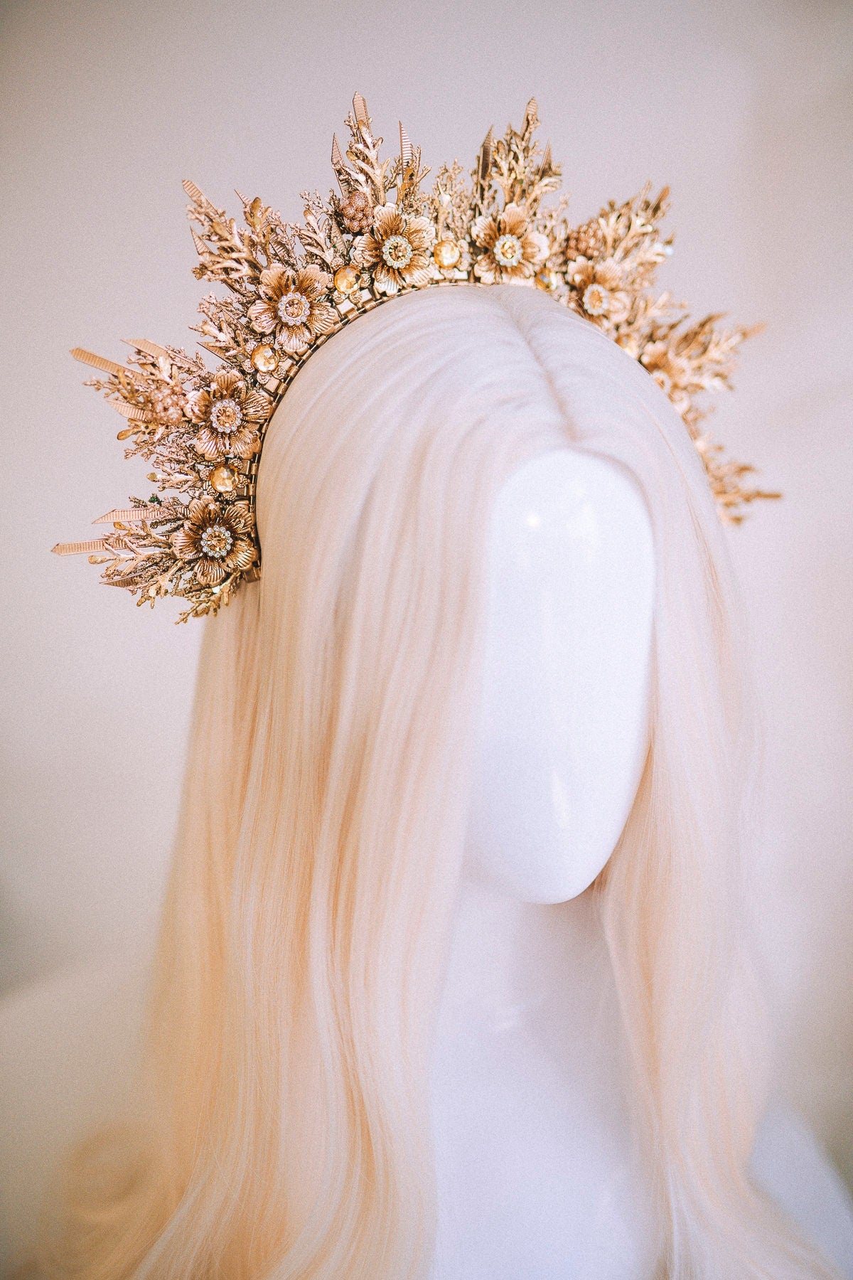 Gold Halo Crown, Halo Headpiece, Festival crown, Festival headpiece, Beige Halo, Wedding Crown, Halo crown, Boho Wedding, Halo Headband