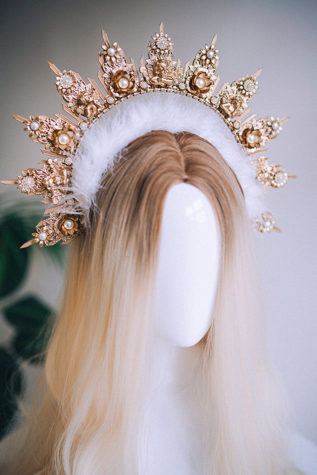 Angel Crown Gold Halo Crown Headlights Headpiece Wedding Crown Met Gala Crown Wedding Crown Mary Crown Photo props Angel Wings