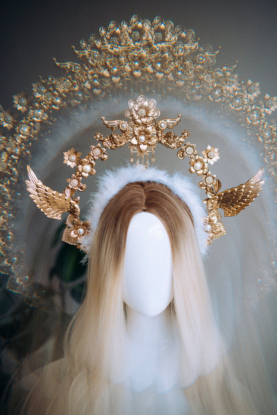 Angel Crown Gold Halo Crown Headlights Headpiece Wedding Crown Met Gala Crown Wedding Crown Mary Crown Photo props Angel Wings