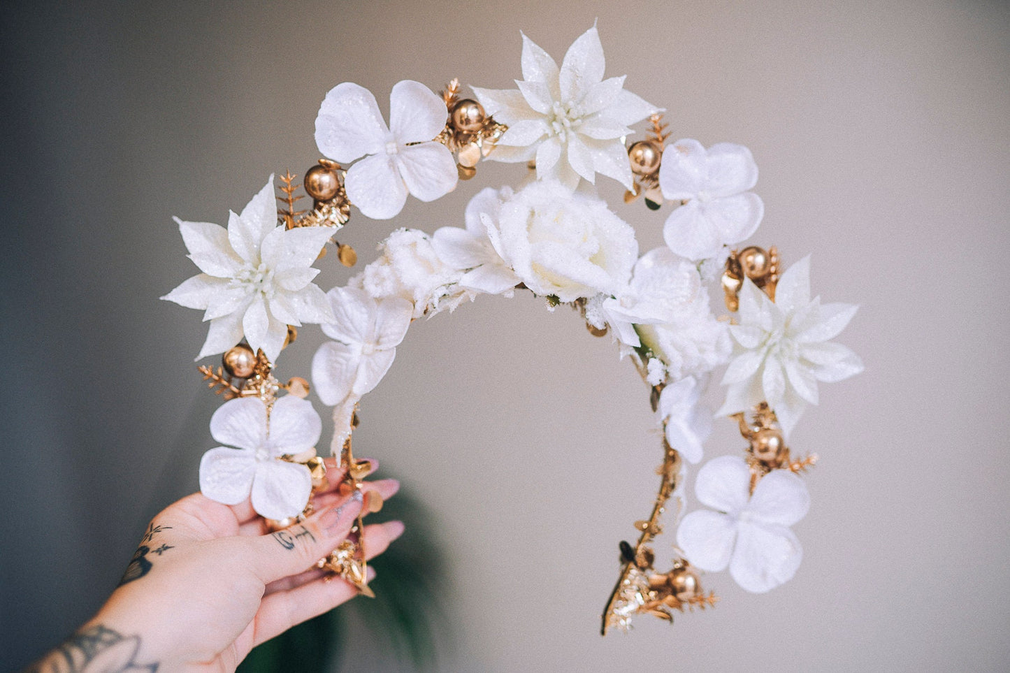 Christmas Headband Halo Headlights Halo Christmas Rose Christmas Party Crown Headband Tiara Happy Holidays Holidays Headband Flower Crown