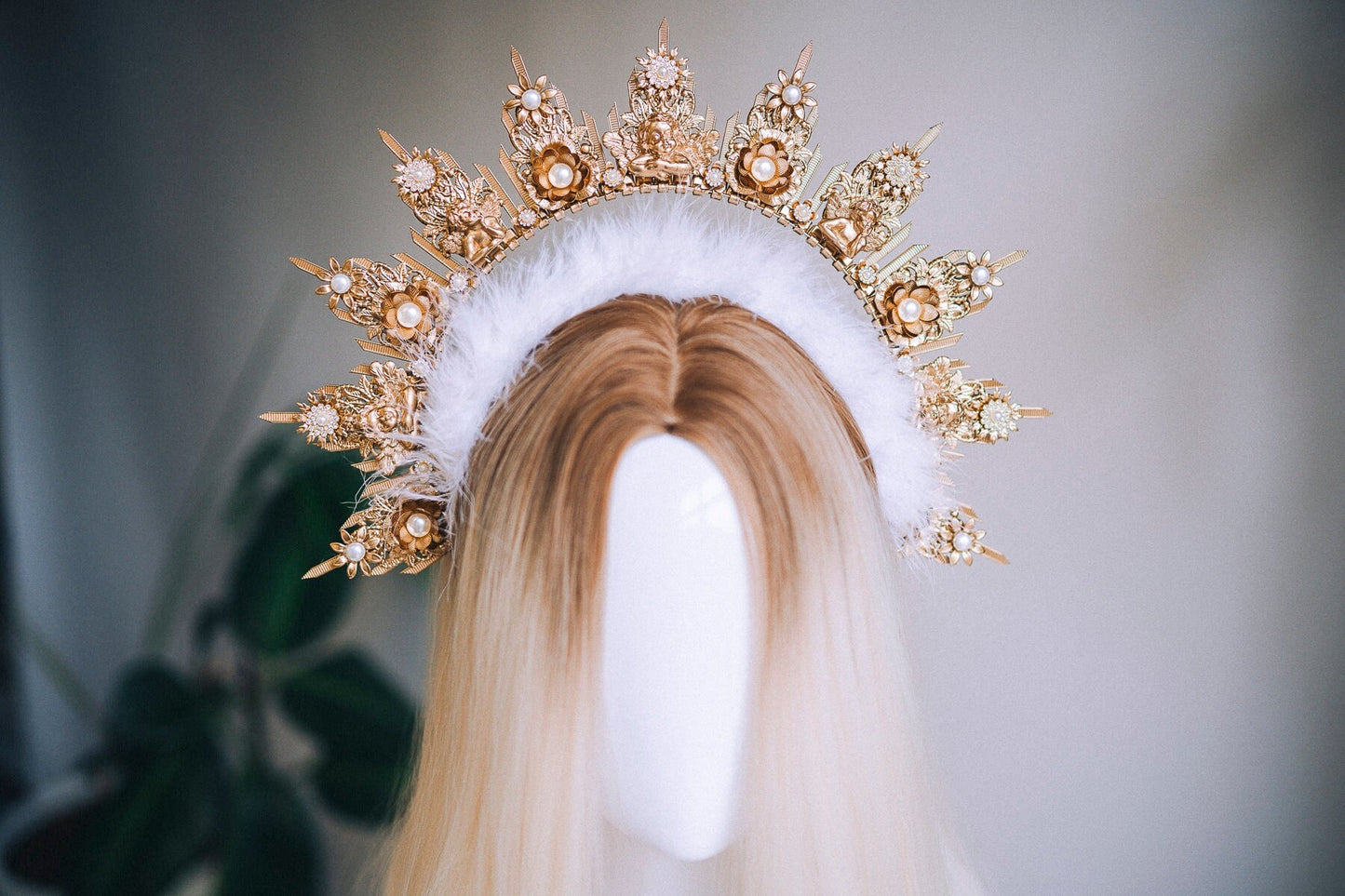 Angel Crown Gold Halo Crown Headlights Headpiece Wedding Crown Met Gala Crown Wedding Crown Mary Crown Photo props Angel Wings