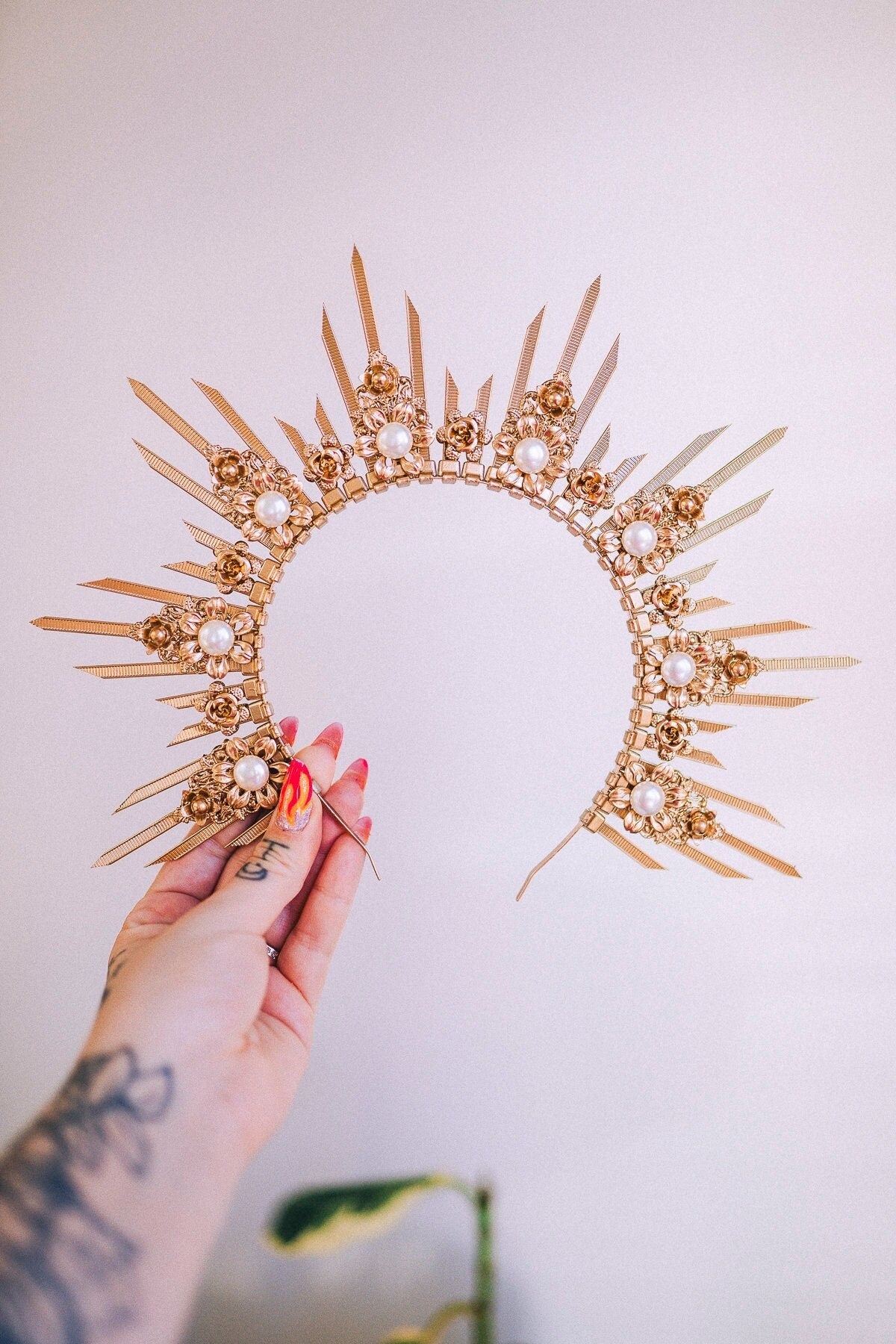 Metal flower crown, Gold halo with roses, Flower crown, Flower headpiece, Gold halo crown, Gold crown, Bridal headband, Wedding crown, Fairy