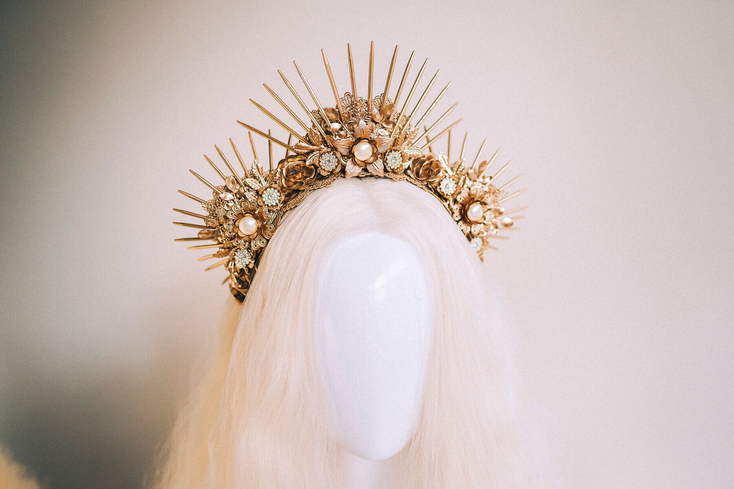 Sun Crown Celestial Headpiece Halo Headlights Gold Halo Crown Wedding Tiara Flower Headband Gold Tiara Photo Props Maternity Photo Shoot