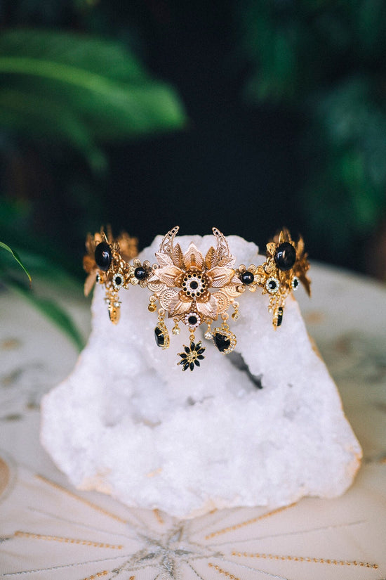 Black tiara Moon Crown Celestial Gold Tiara Black Headpiece Fairy Crown Halo Elegant Tiara Ball Crown Halloween Burning man Festival Fashion