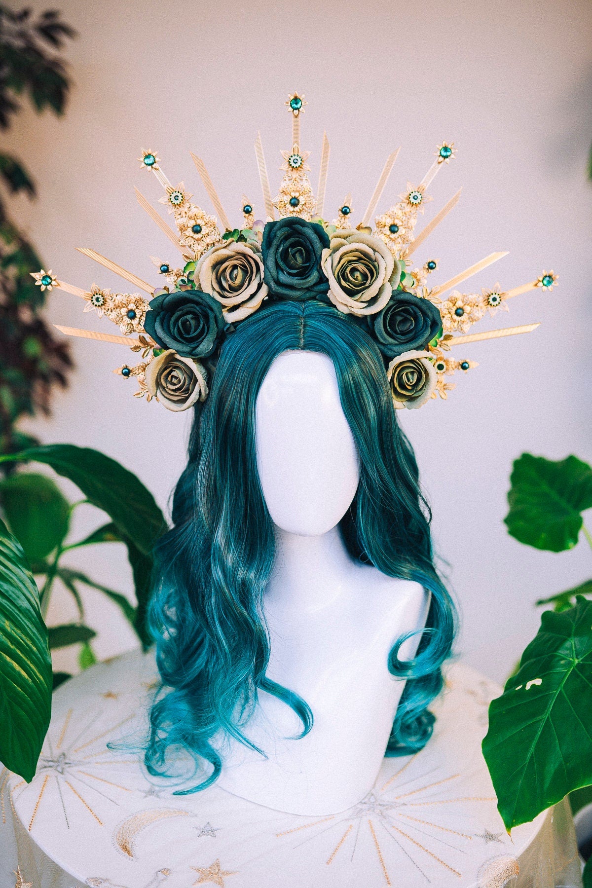 Emerald Flower crown Gold halo Moon crown Bridal Headpiece Goddess crown Celestial Jewellery Burning man Accessories Tiara Diadem Crown Boho